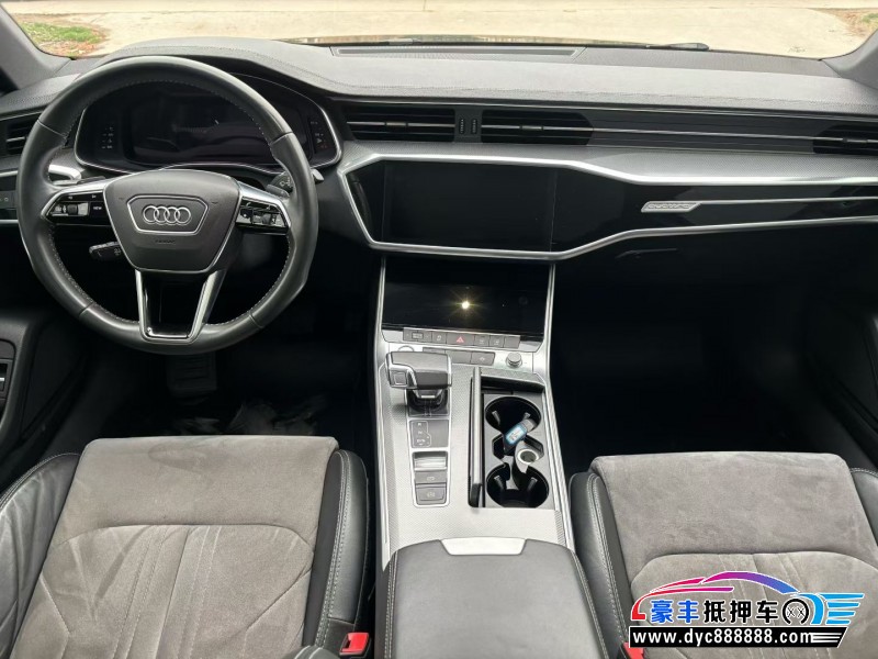 20年奥迪A6L轿车抵押车出售