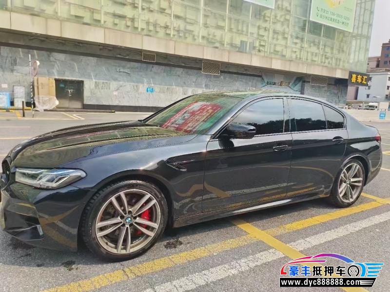 22年宝马M5轿车抵押车出售