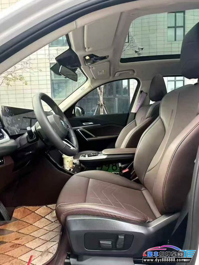 23年宝马X1轿车抵押车出售