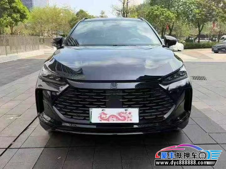 抵押车出售26年比亚迪唐轿车