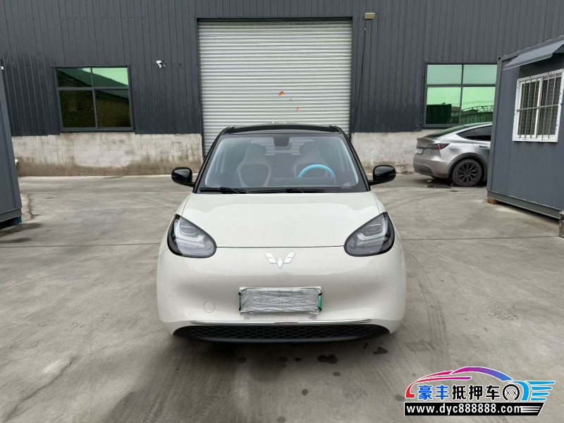 24年五菱缤果轿车抵押车出售