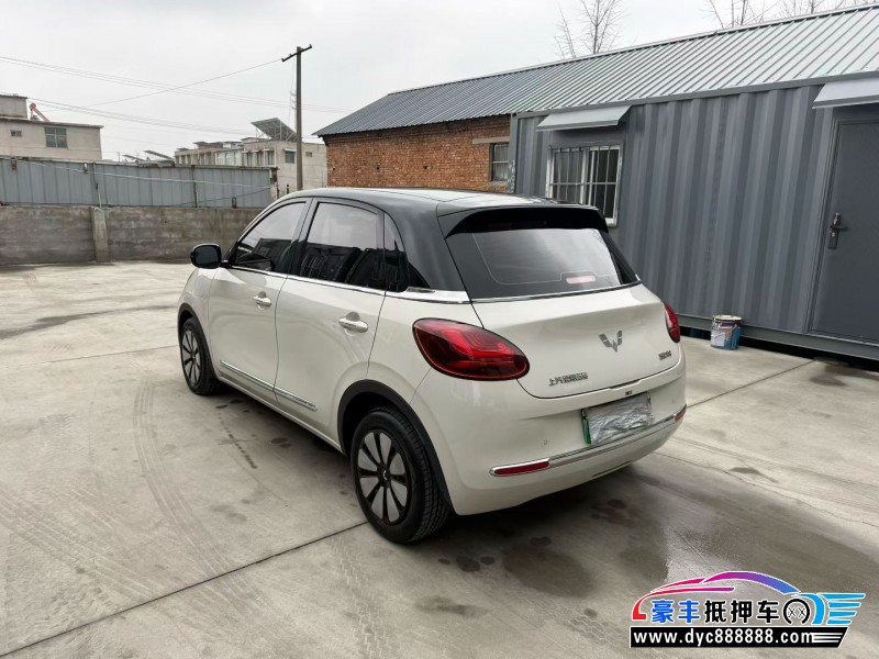 24年五菱缤果轿车抵押车出售