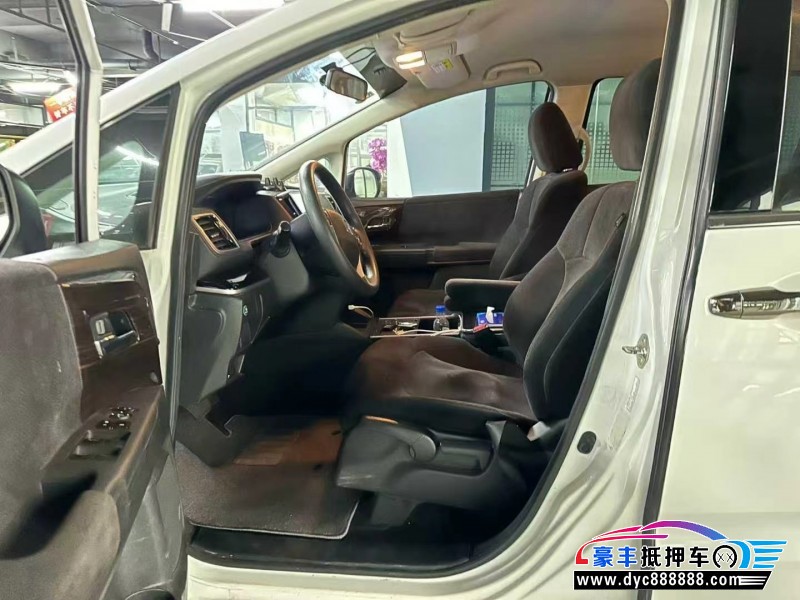 21年本田奥德赛轿车抵押车出售