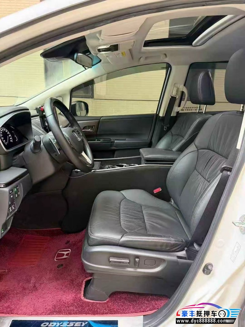 23年本田奥德赛轿车抵押车出售