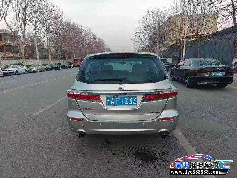 13年本田奥德赛轿车抵押车出售