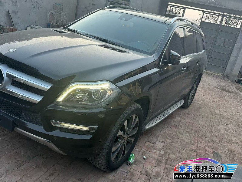 16年奔驰GLSUV抵押车出售