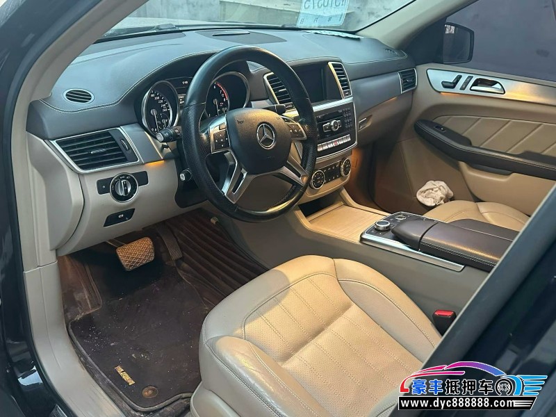 16年奔驰GLSUV抵押车出售