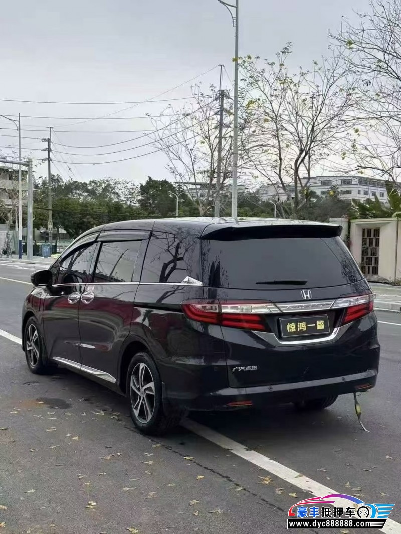 17年本田奥德赛轿车抵押车出售