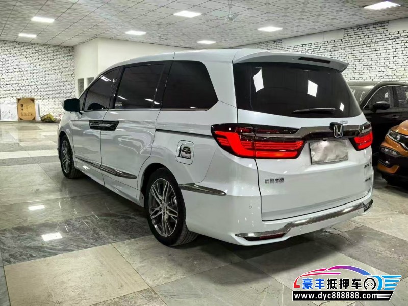 24年本田艾力绅MPV抵押车出售