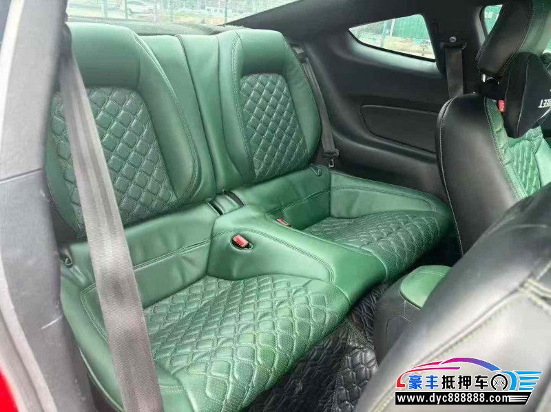 18年福特野马轿车抵押车出售