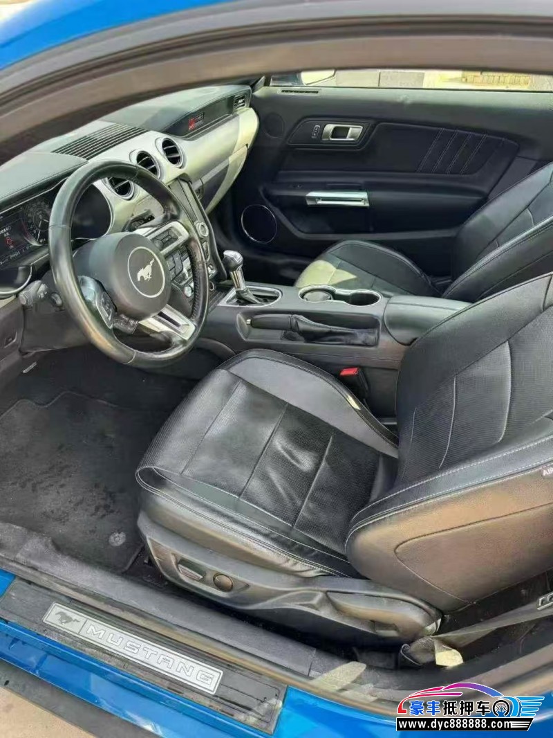 20年福特野马轿车抵押车出售