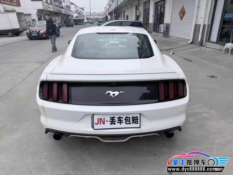 19年福特野马轿车抵押车出售