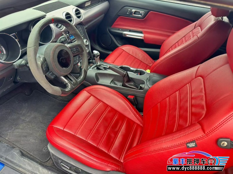 17年福特野马轿车抵押车出售