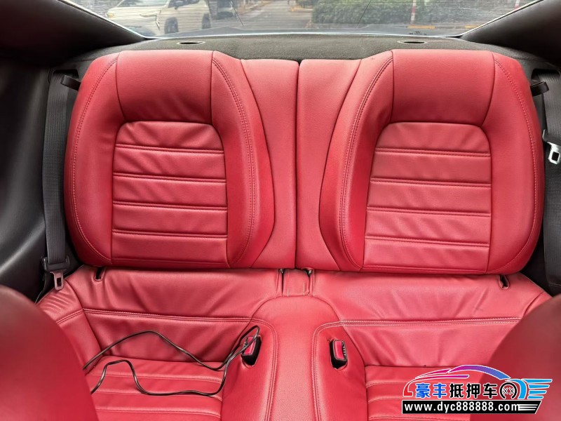 17年福特野马轿车抵押车出售