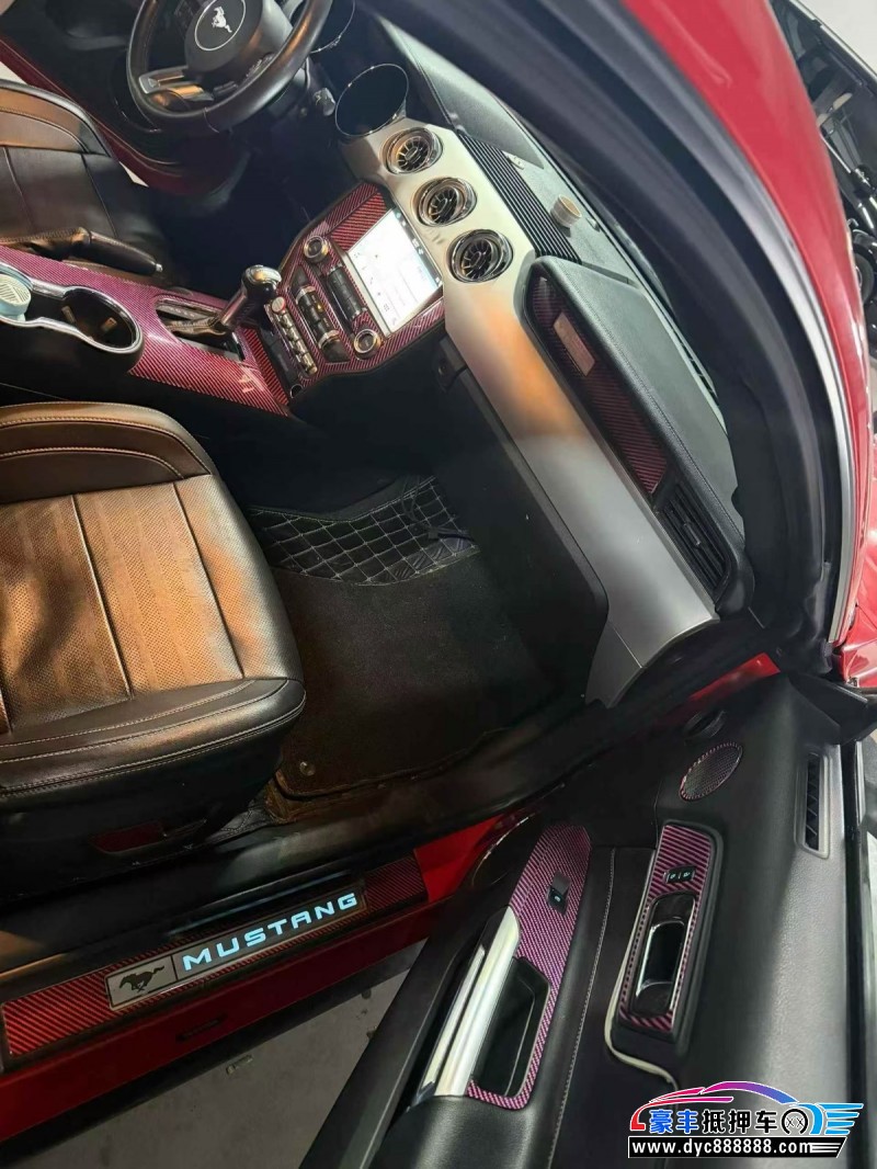 19年福特野马轿车抵押车出售