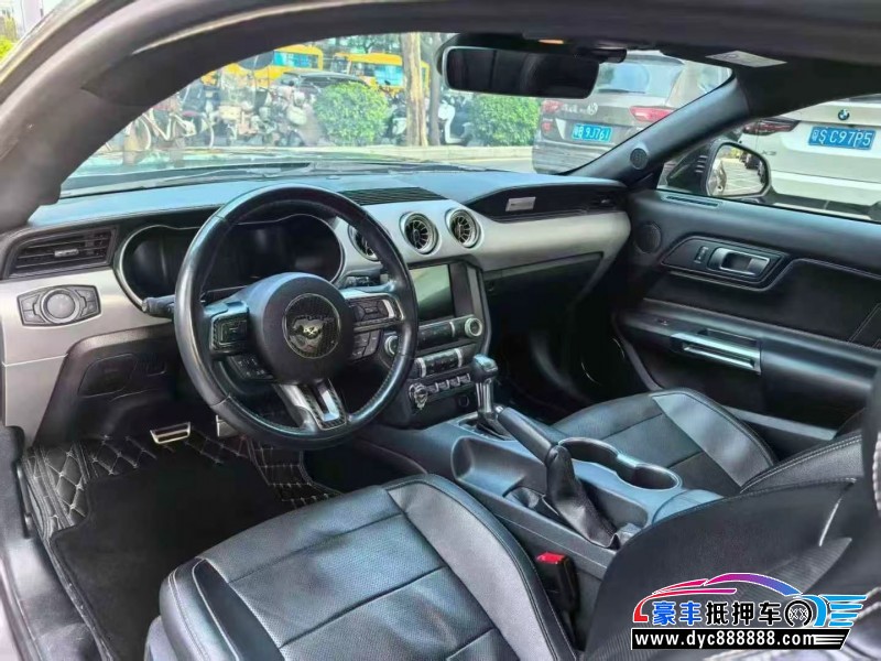 21年福特野马轿车抵押车出售