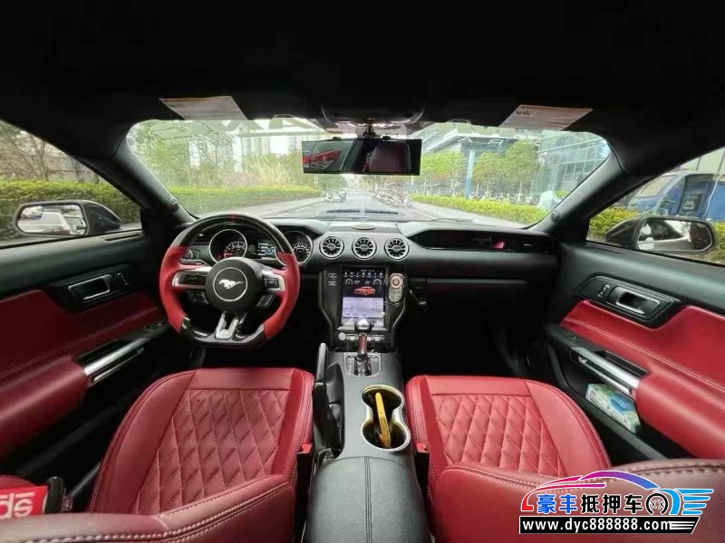 18年福特野马轿车抵押车出售