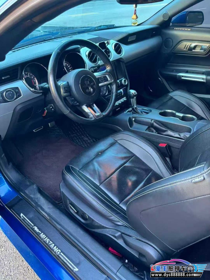 20年福特野马轿车抵押车出售