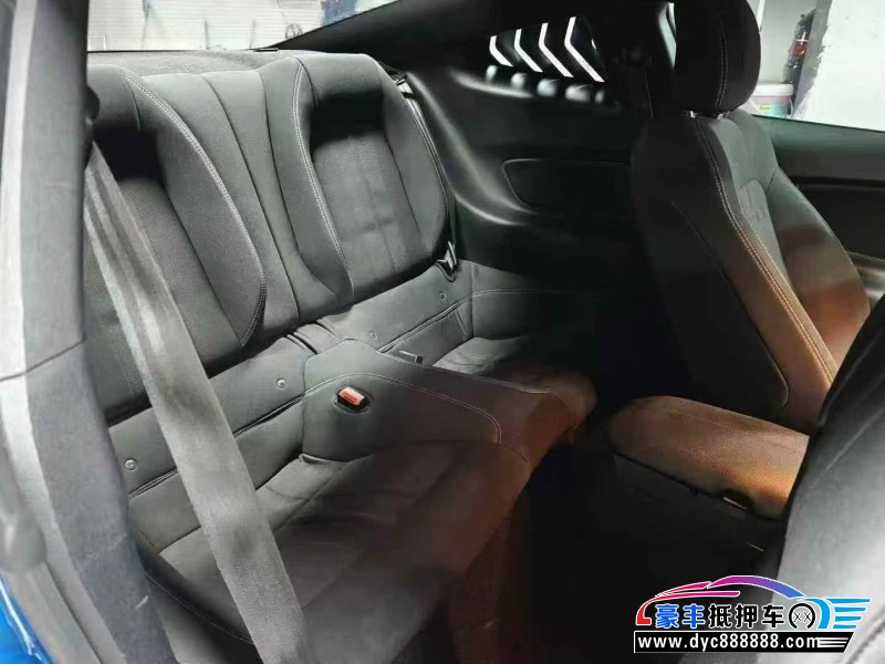 20年福特野马轿车抵押车出售