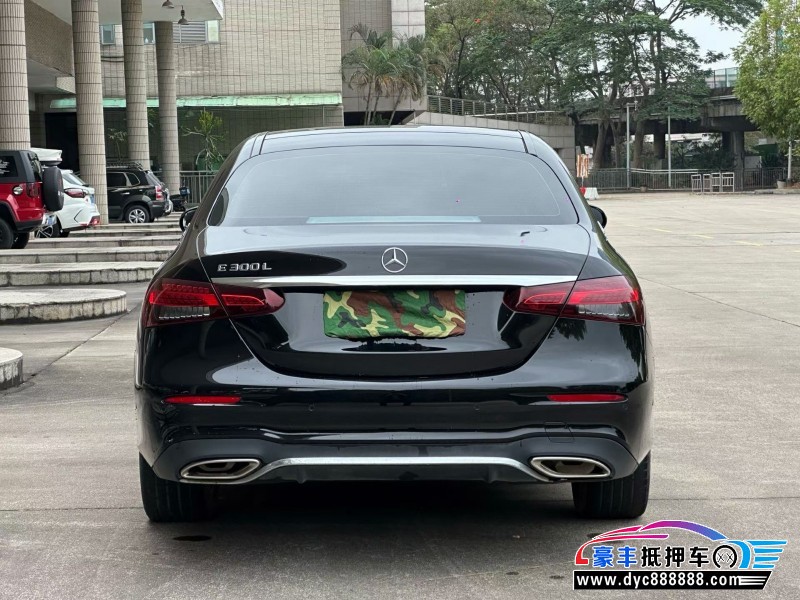 22年奔驰E轿车抵押车出售