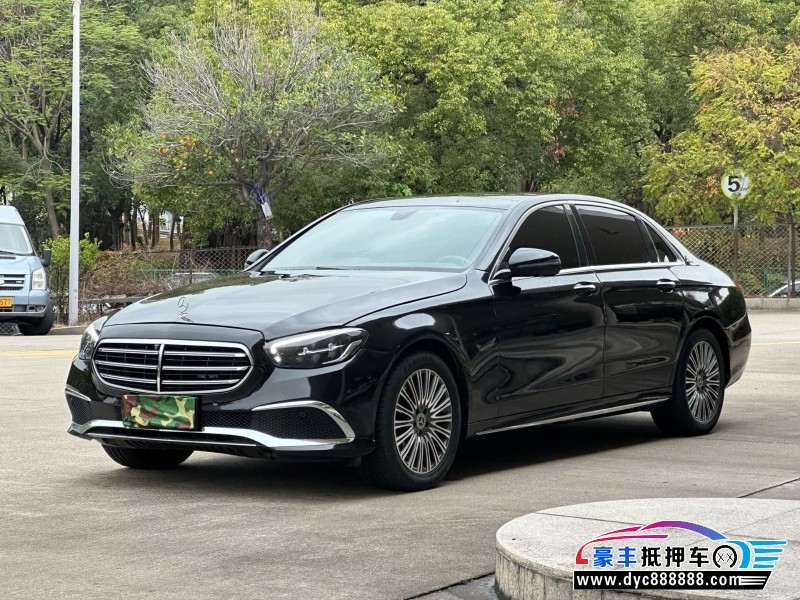 22年奔驰E轿车抵押车出售