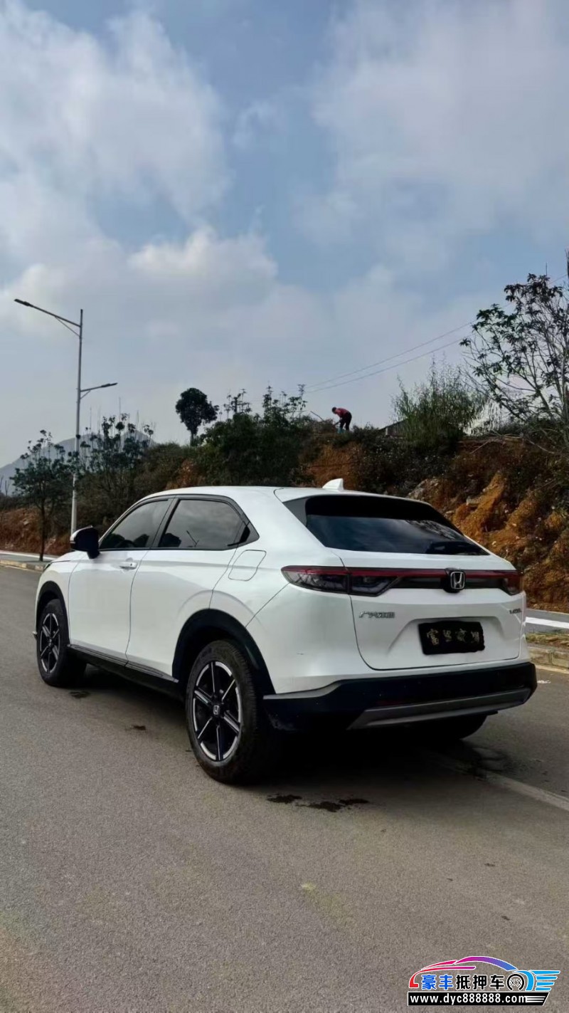 23年本田缤智轿车抵押车出售