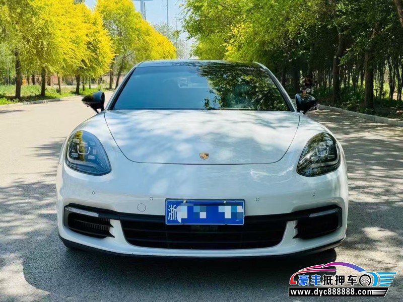 20年保时捷帕纳梅拉轿车抵押车出售