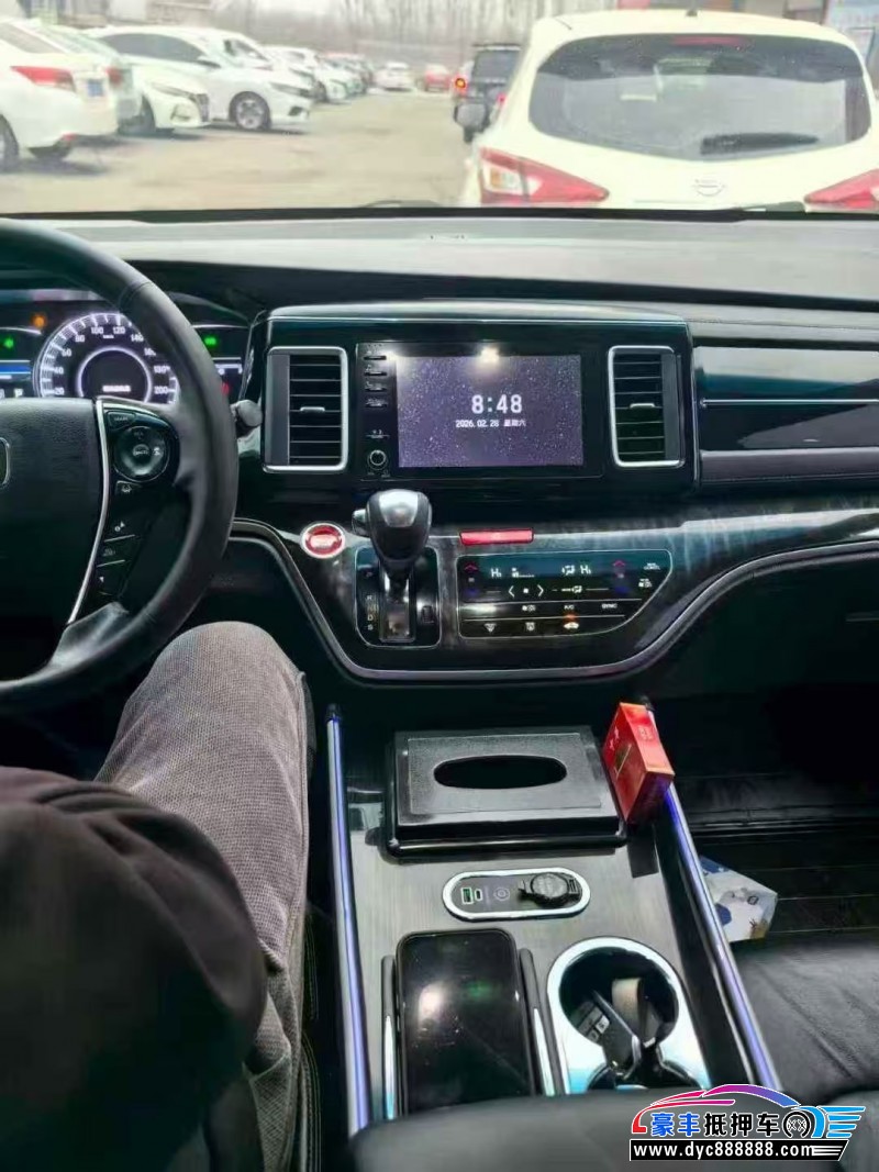 21年本田艾力绅MPV抵押车出售