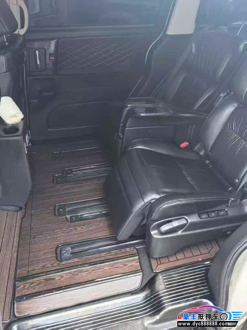 21年本田艾力绅MPV抵押车出售