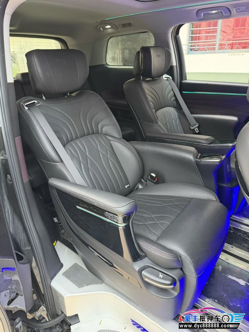 23年传祺M8轿车抵押车出售