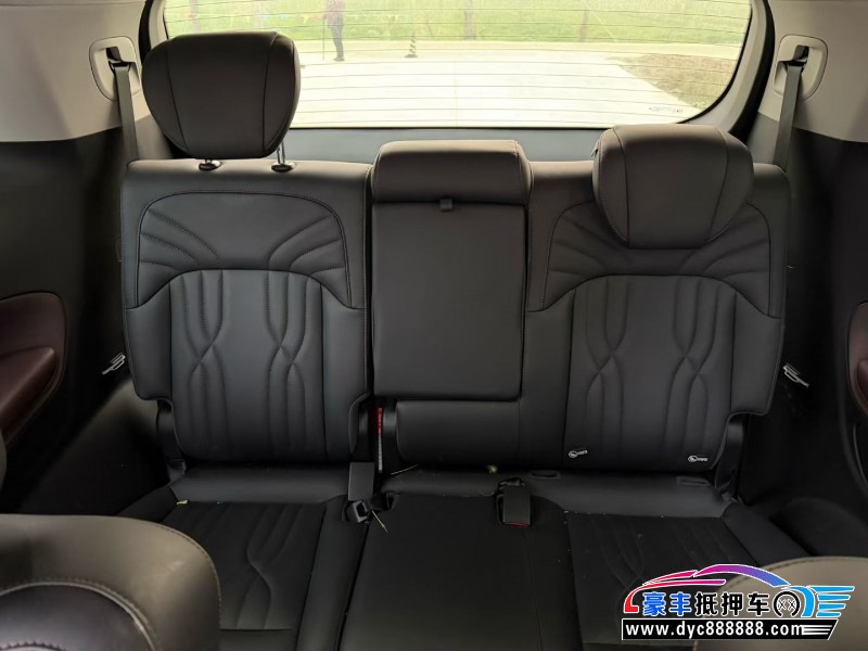 23年传祺M8轿车抵押车出售