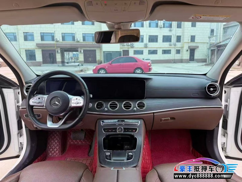 19年奔驰E轿车抵押车出售