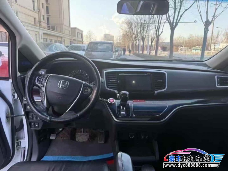 18年本田奥德赛轿车抵押车出售