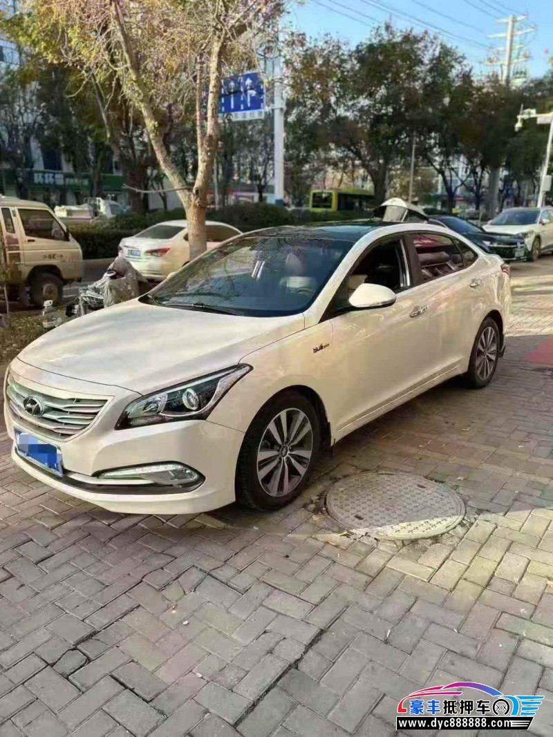 17年现代名图轿车抵押车出售