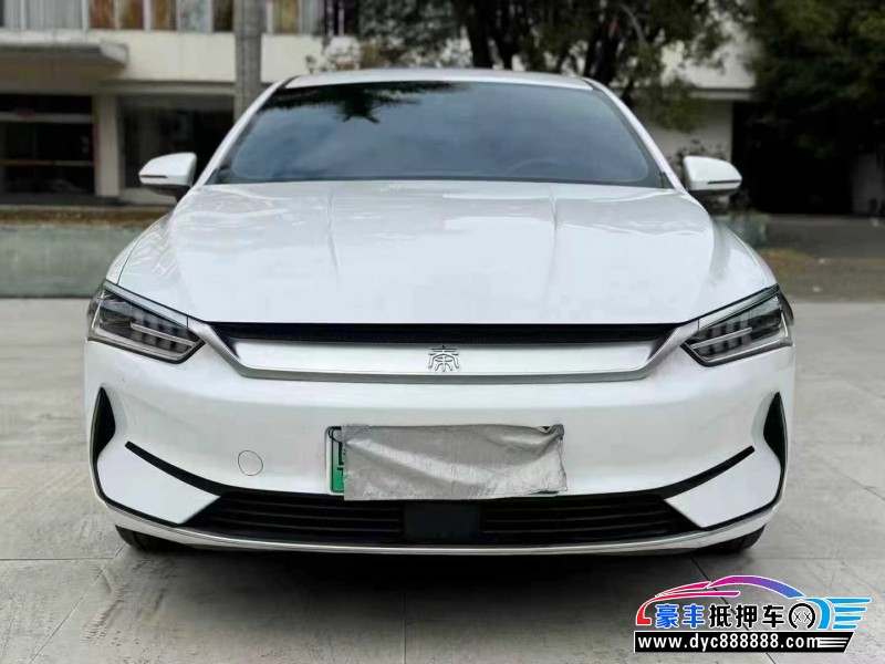 25年比亚迪秦轿车抵押车出售