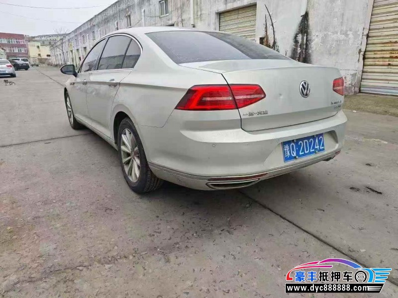 19年大众迈腾轿车抵押车出售