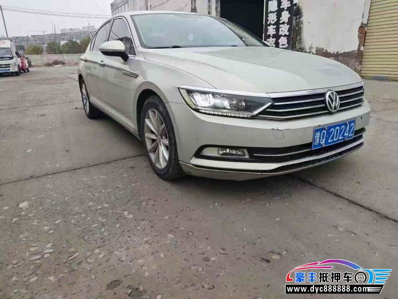 19年大众迈腾轿车抵押车出售