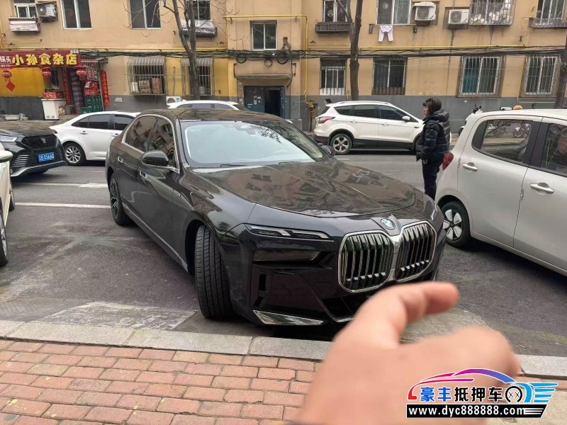 24年宝马7系轿车抵押车出售
