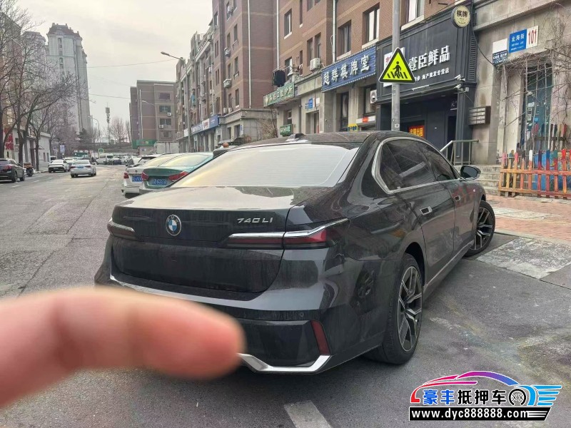 24年宝马7系轿车抵押车出售