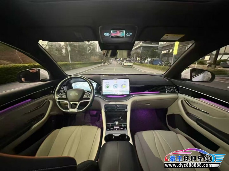 24年比亚迪宋轿车抵押车出售