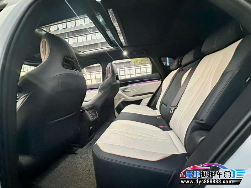 24年比亚迪宋轿车抵押车出售