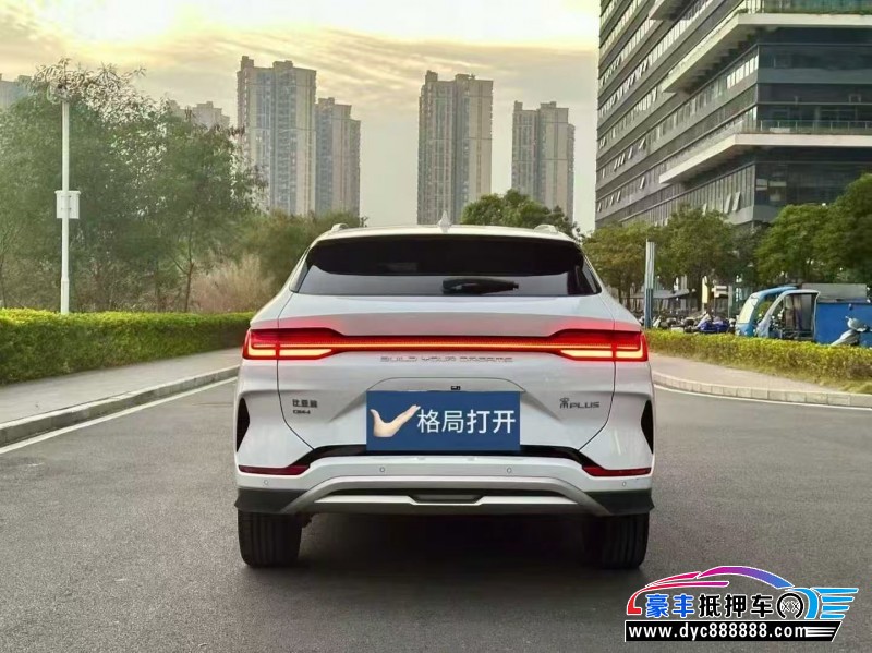 24年比亚迪宋轿车抵押车出售