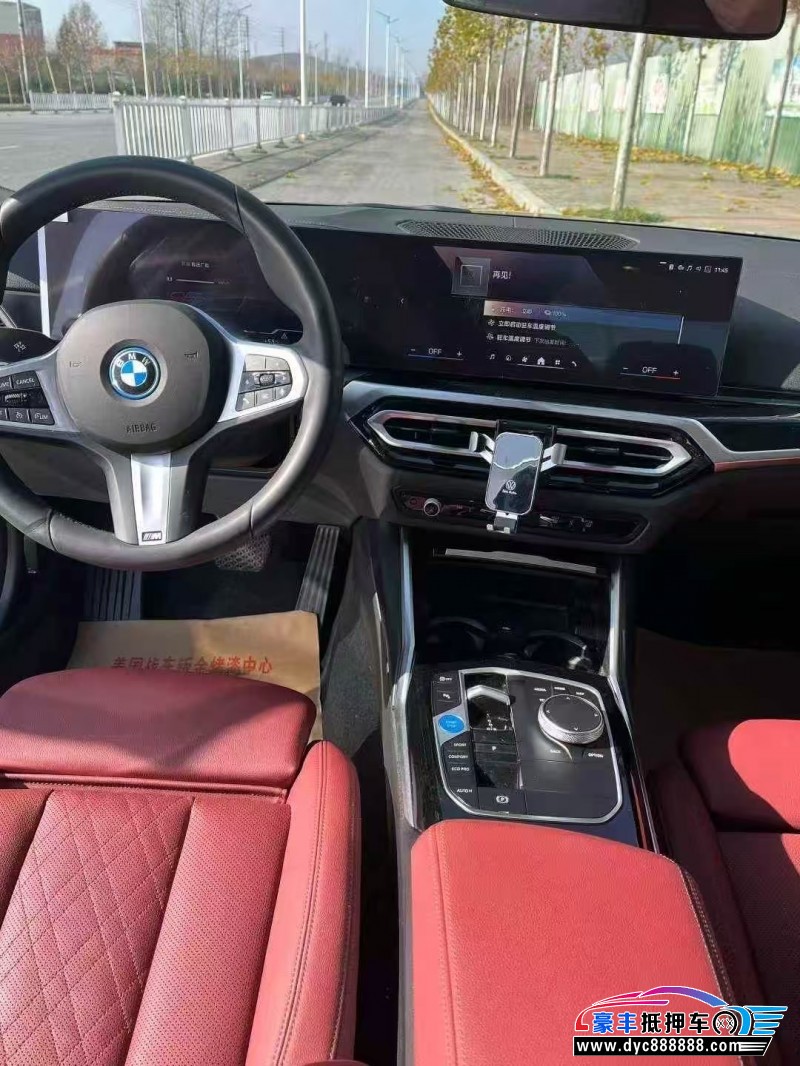 24年宝马i3轿车抵押车出售