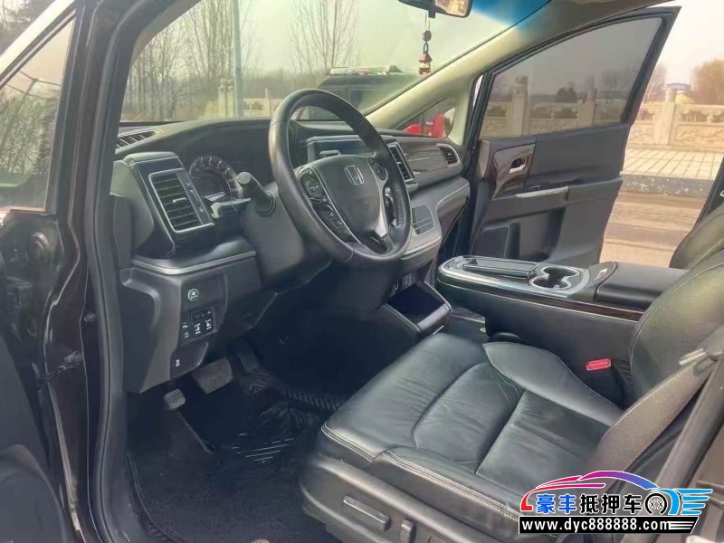19年本田艾力绅轿车抵押车出售