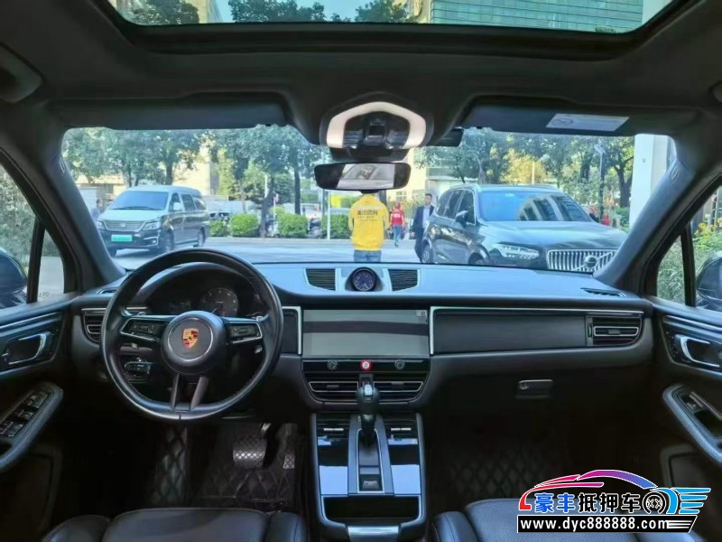 22年保时捷Macan迈凯轿车抵押车出售