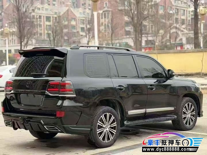 15年丰田兰德酷路泽（陆巡）轿车抵押车出售