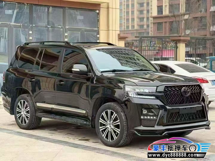 15年丰田兰德酷路泽（陆巡）轿车抵押车出售