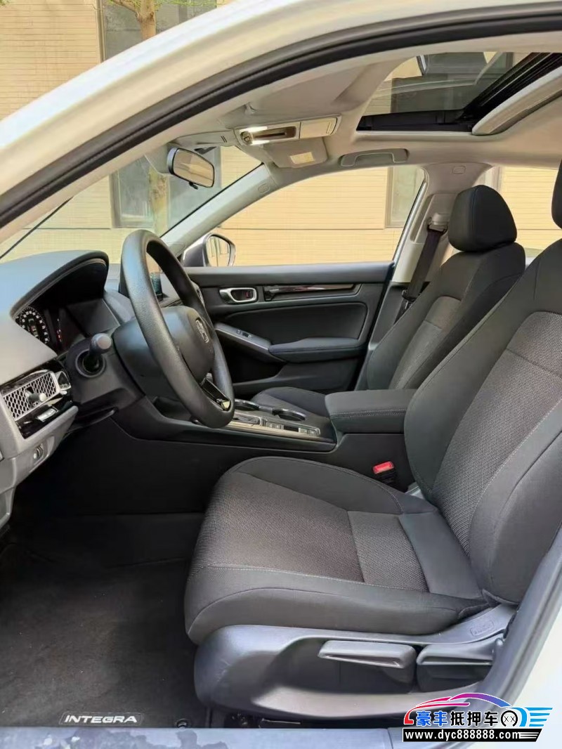 24年本田型格轿车抵押车出售