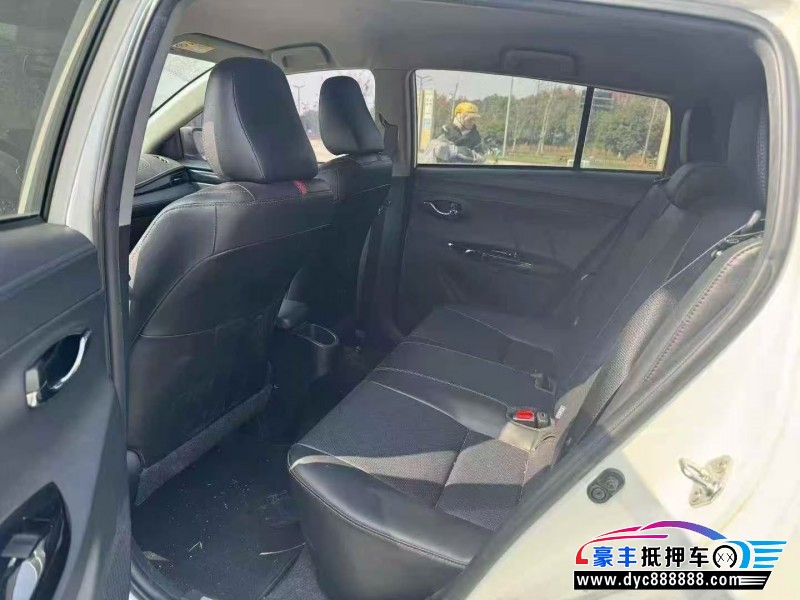 21年丰田YARiS L 致炫轿车抵押车出售