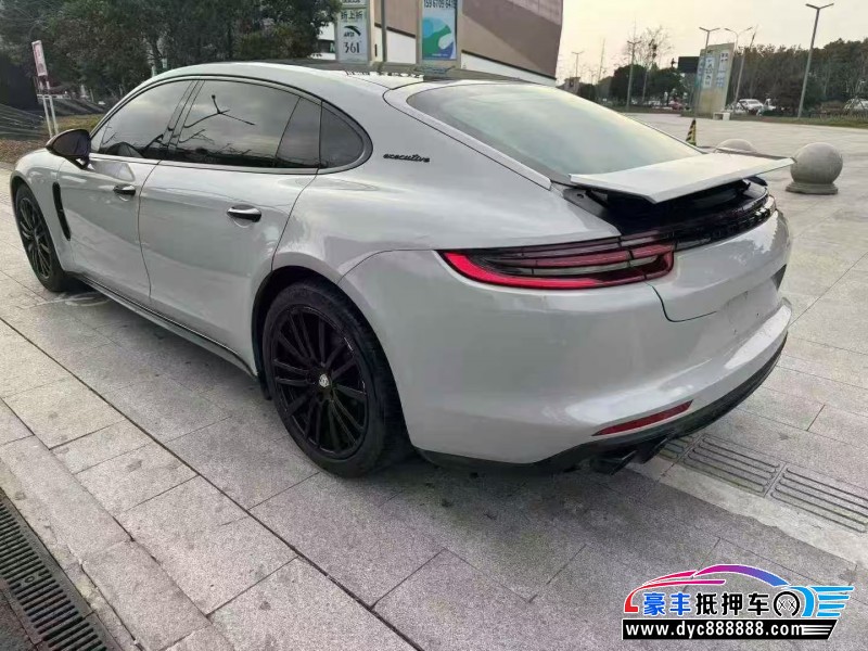 19年保时捷帕纳梅拉轿车抵押车出售